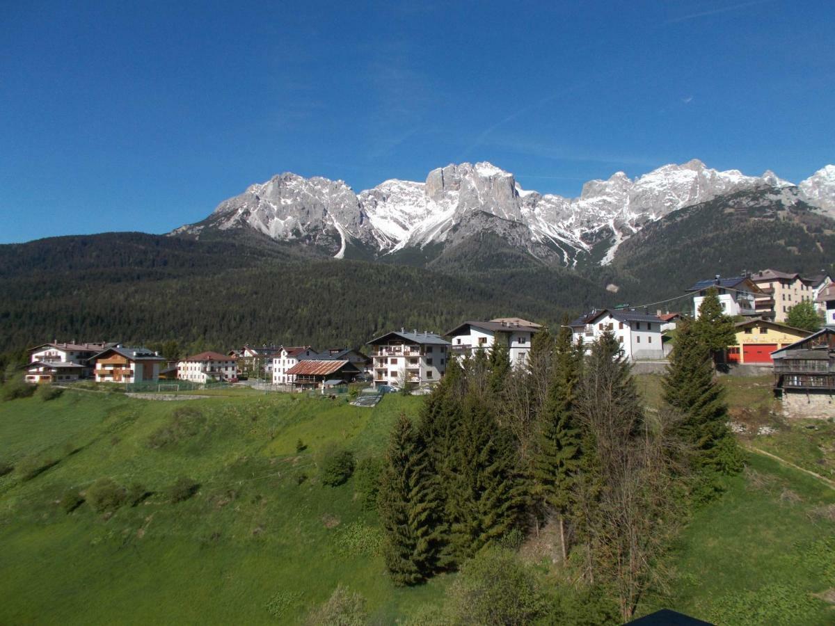 Balcone Sulle Dolomiti Apartment Comelico Superiore Bagian luar foto